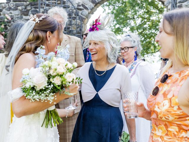 Il matrimonio di Josh e Florence a Calolziocorte, Lecco 48