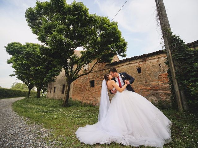Il matrimonio di Erjon e Nadia a Salvirola, Cremona 47