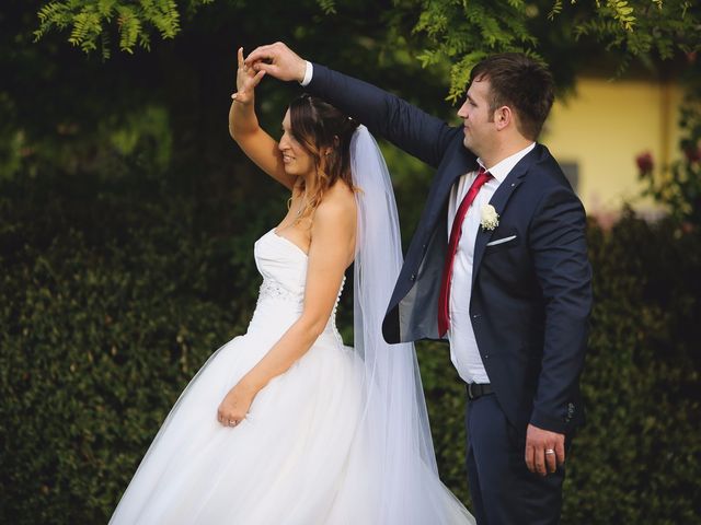 Il matrimonio di Erjon e Nadia a Salvirola, Cremona 56