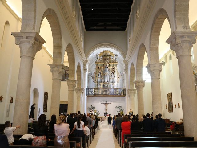 Il matrimonio di Peppe e Tina a Gravina in Puglia, Bari 5