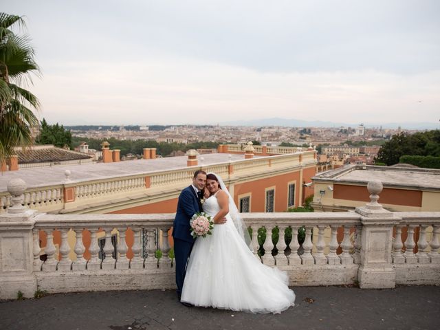 Il matrimonio di Luca e Elisa a Castel Gandolfo, Roma 16