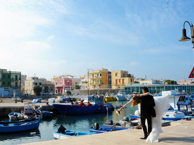 Il matrimonio di Mariano e Isabella a Polignano a Mare, Bari 7