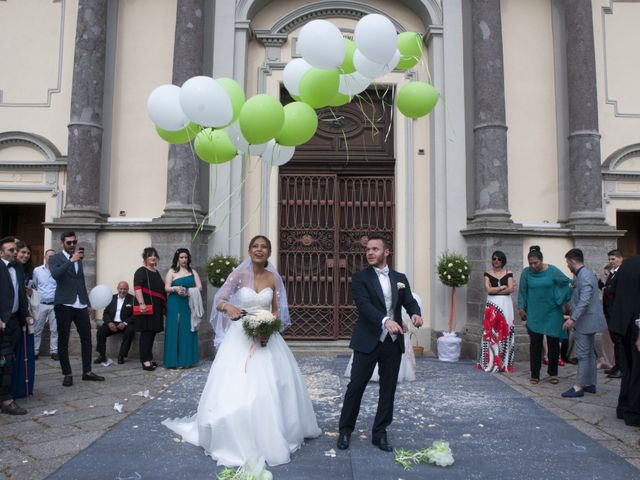 Il matrimonio di Andrea e Esthefany a Viverone, Biella 8