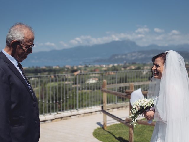 Il matrimonio di Mattia e Cristiana a Sant&apos;Ambrogio di Valpolicella, Verona 15