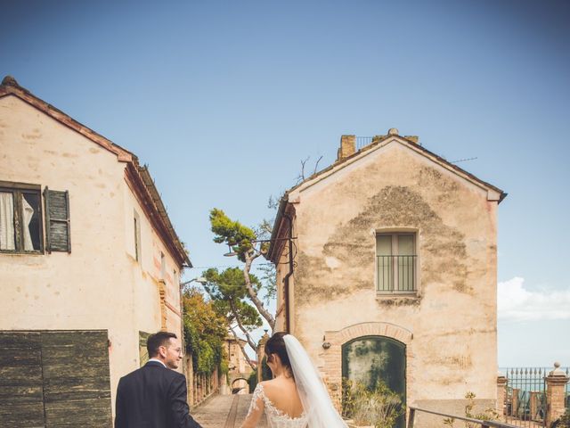 Il matrimonio di Francesca e Pietro a Massignano, Ascoli Piceno 19