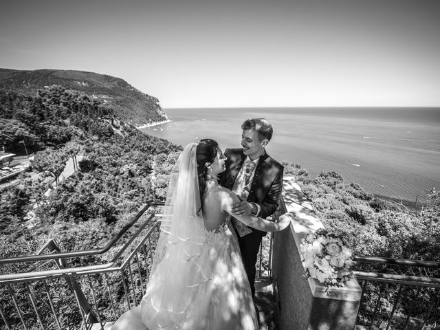 Il matrimonio di Antonia e Sergio a Ancona, Ancona 5