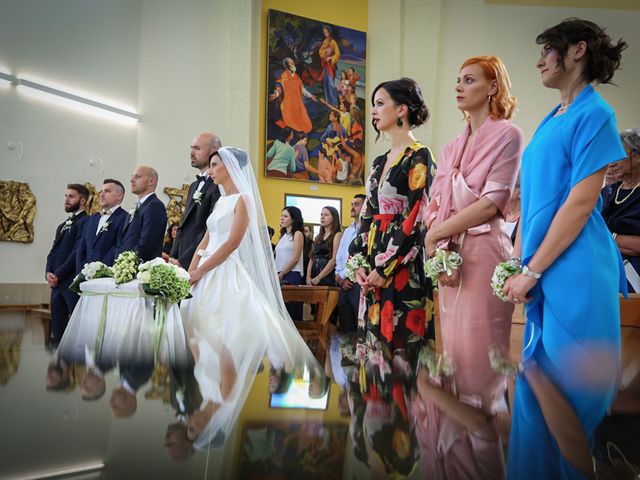Il matrimonio di Desiderio e Ilaria a San Benedetto del Tronto, Ascoli Piceno 21