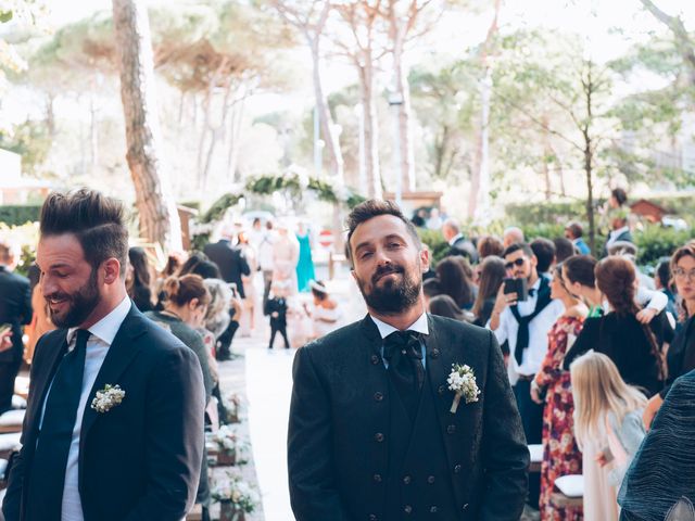 Il matrimonio di Alessandro e Serena a Jesolo, Venezia 21