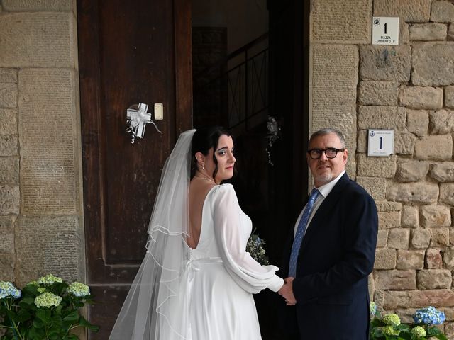 Il matrimonio di Edward e Sara a Uzzano, Pistoia 35