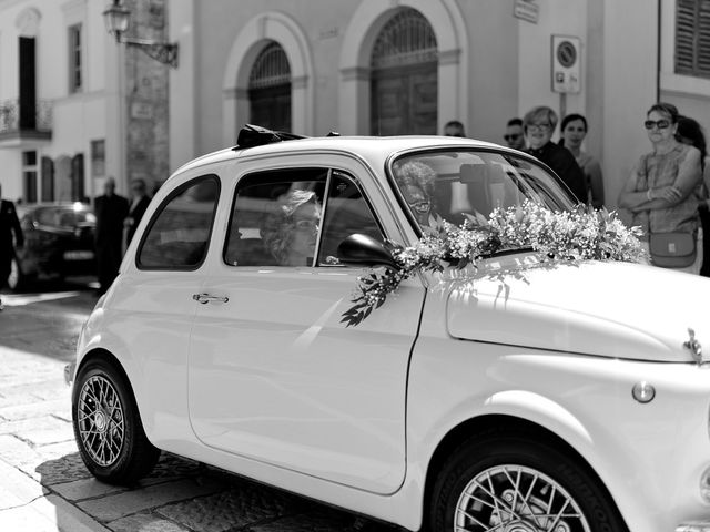 Il matrimonio di Roberto e Federica a Città Sant&apos;Angelo, Pescara 192
