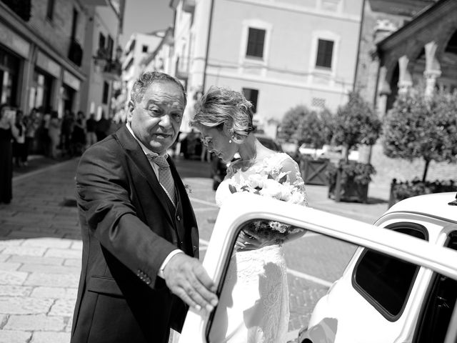 Il matrimonio di Roberto e Federica a Città Sant&apos;Angelo, Pescara 198