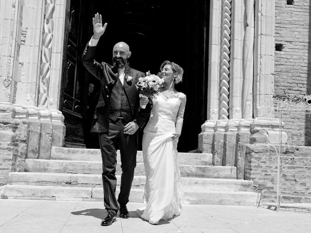 Il matrimonio di Roberto e Federica a Città Sant&apos;Angelo, Pescara 309