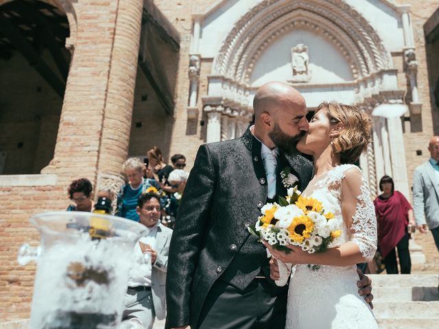 Il matrimonio di Roberto e Federica a Città Sant&apos;Angelo, Pescara 315