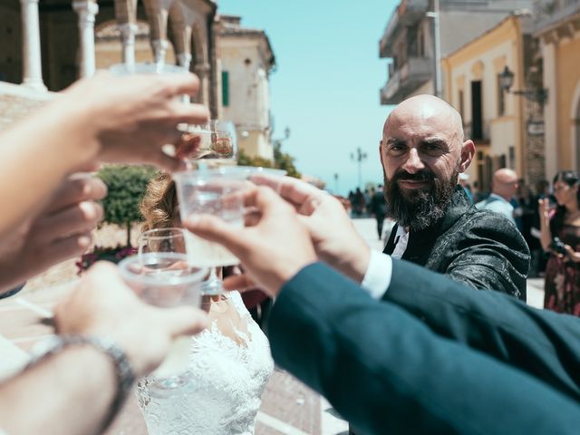 Il matrimonio di Roberto e Federica a Città Sant&apos;Angelo, Pescara 330