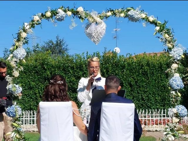 Il matrimonio di Mirko  e Laura  a Ceriano Laghetto, Monza e Brianza 6