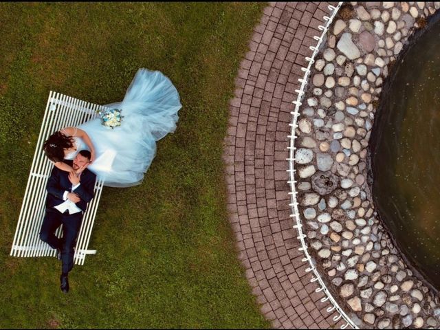 Il matrimonio di Mirko  e Laura  a Ceriano Laghetto, Monza e Brianza 21