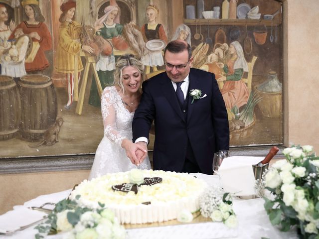 Il matrimonio di Matteo e Elettra a Usmate Velate, Monza e Brianza 16