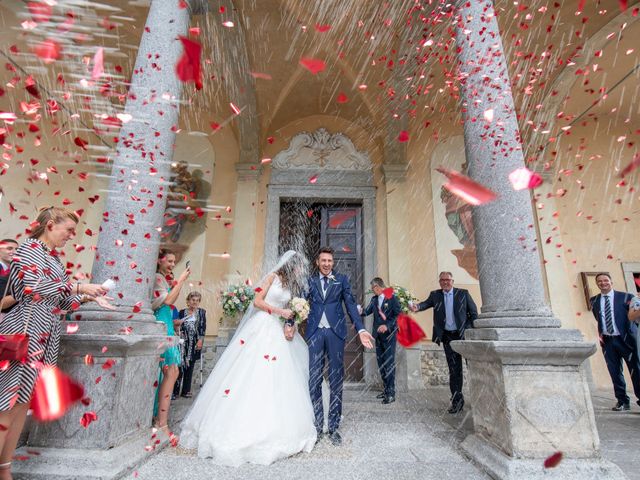 Il matrimonio di Paolo e Deborah a Daverio, Varese 42