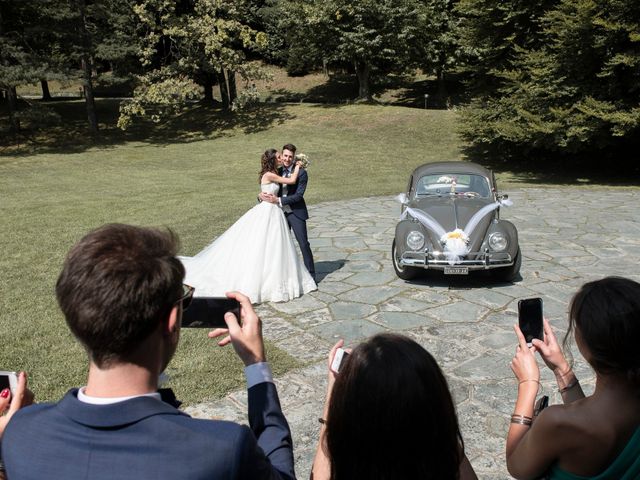 Il matrimonio di Paolo e Deborah a Daverio, Varese 45