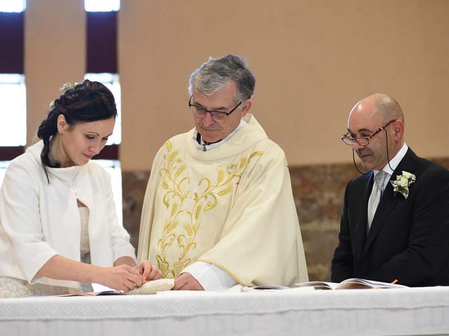 Il matrimonio di Raffaele e Valeria a Monza, Monza e Brianza 30