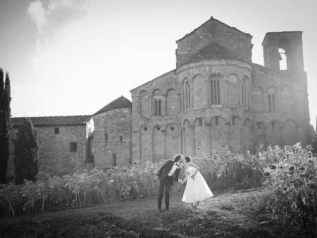 Il matrimonio di Lorenzo e Eleonora a Poppi, Arezzo 46