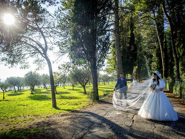 Il matrimonio di DANNY e CLAUDIA a Treia, Macerata 12