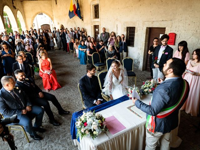 Il matrimonio di Emanuele e Hanna a Sermoneta, Latina 29