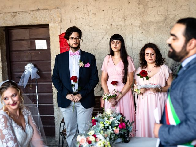 Il matrimonio di Emanuele e Hanna a Sermoneta, Latina 30