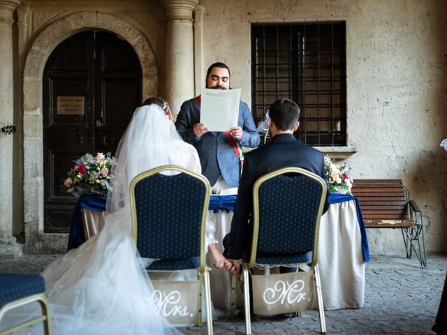 Il matrimonio di Emanuele e Hanna a Sermoneta, Latina 32