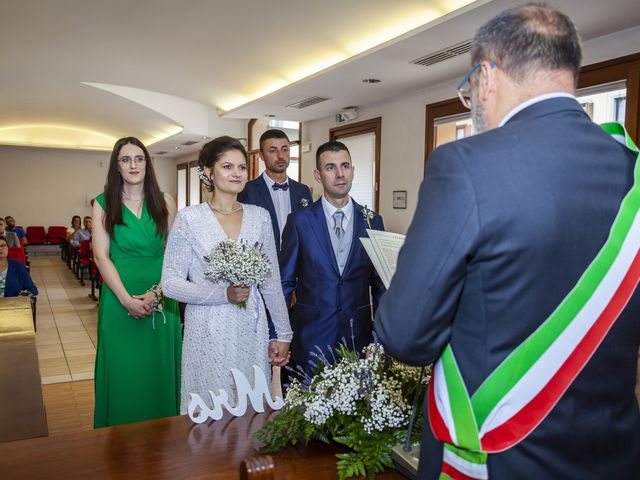 Il matrimonio di Ioana e Pier Paolo a Cividale del Friuli, Udine 16