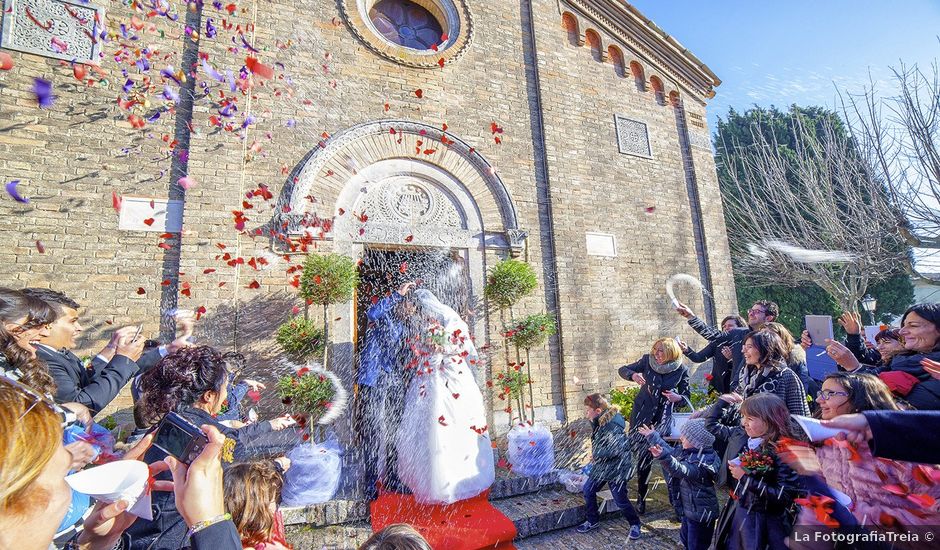 Il matrimonio di DANNY e CLAUDIA a Treia, Macerata