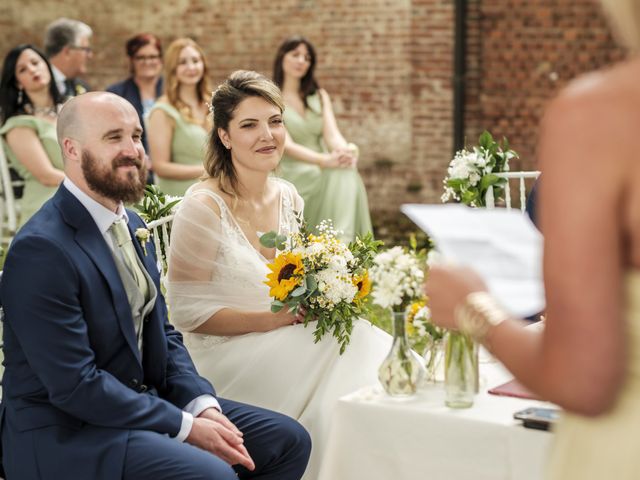 Il matrimonio di Steve e Elena a Certosa di Pavia, Pavia 9