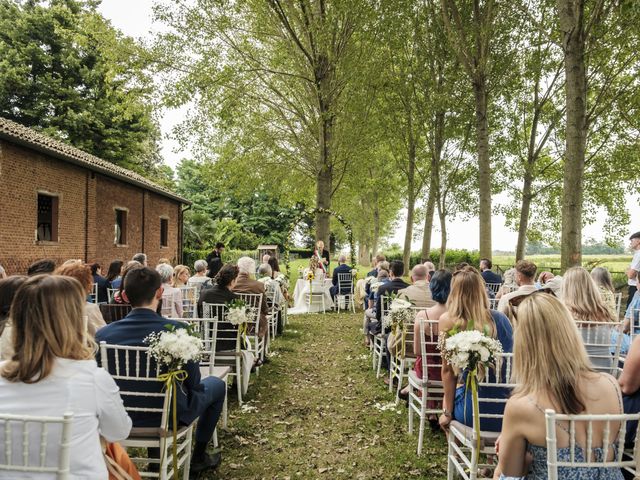 Il matrimonio di Steve e Elena a Certosa di Pavia, Pavia 10