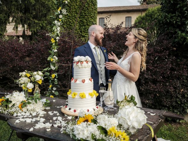 Il matrimonio di Steve e Elena a Certosa di Pavia, Pavia 16