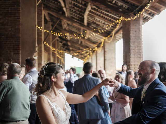 Il matrimonio di Steve e Elena a Certosa di Pavia, Pavia 18