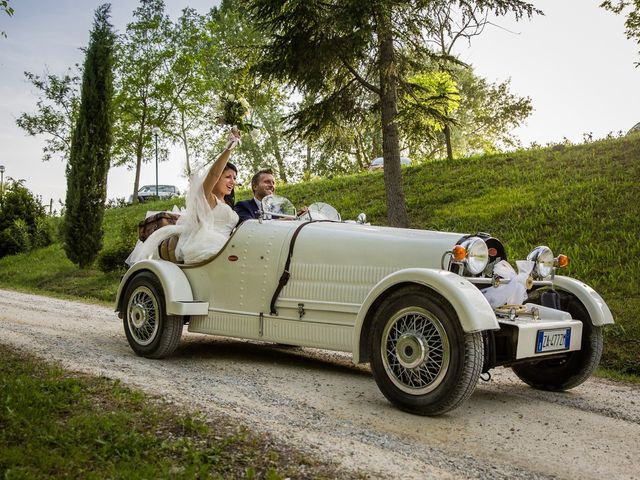 Il matrimonio di Adriano e Sandra a Monteriggioni, Siena 25