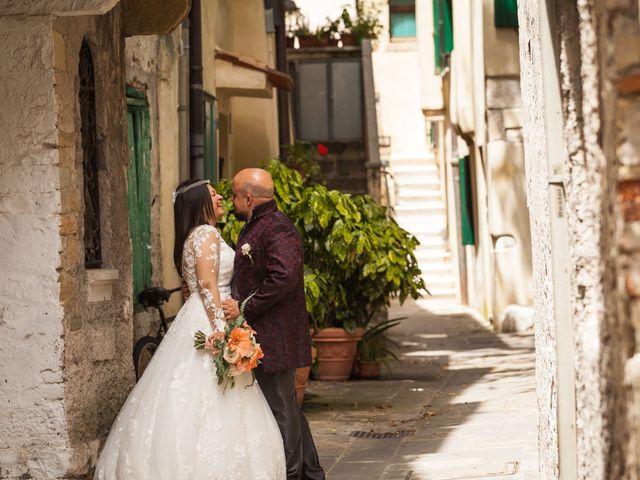 Il matrimonio di Luca e Francesca a Aquileia, Udine 32