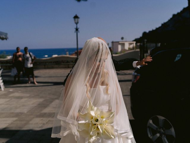 Il matrimonio di Andrea e Laura a Maiori, Salerno 24