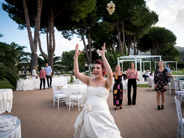 Il matrimonio di Mattia e Mara a Ortonovo, La Spezia 52
