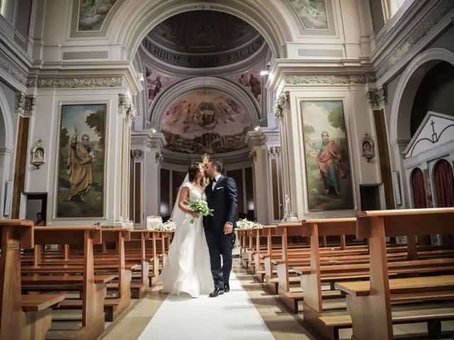 Il matrimonio di Mariangela e Vincenzo a Bari, Bari 47