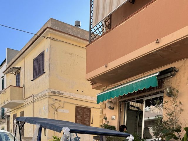 Il matrimonio di Franco e Katiuscia  a Lampedusa e Linosa, Agrigento 2