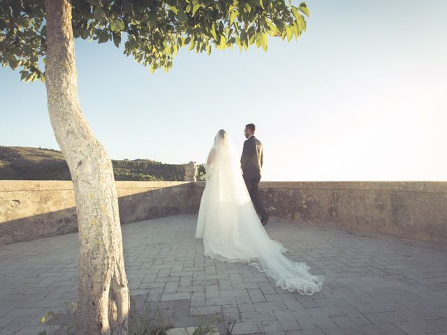 Il matrimonio di Giuseppe e Adriana a Chiaramonte Gulfi, Ragusa 45