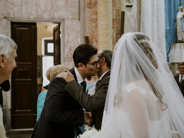 Il matrimonio di Alessio e Mara a Napoli, Napoli 23