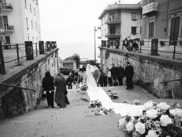 Il matrimonio di Alessio e Mara a Napoli, Napoli 27