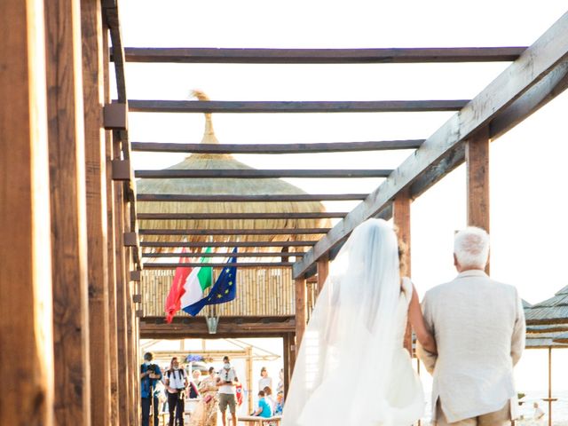 Il matrimonio di Marvin e Ilaria  a Fiumicino, Roma 30