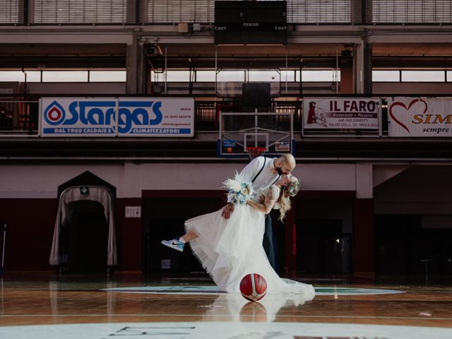 Il matrimonio di Marco e Rebecca a Monterenzio, Bologna 45