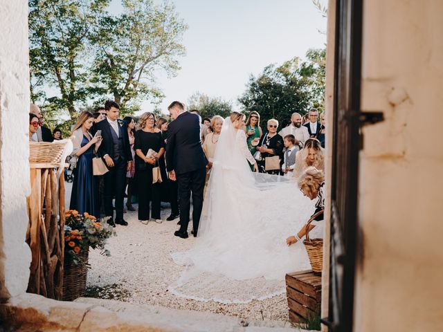 Il matrimonio di Alessandro e Celeste a Putignano, Bari 32