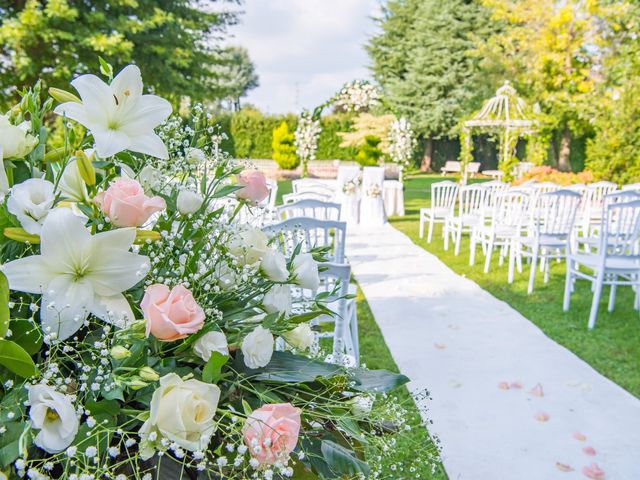 Il matrimonio di Angelo e Francesca a Ceriano Laghetto, Monza e Brianza 32