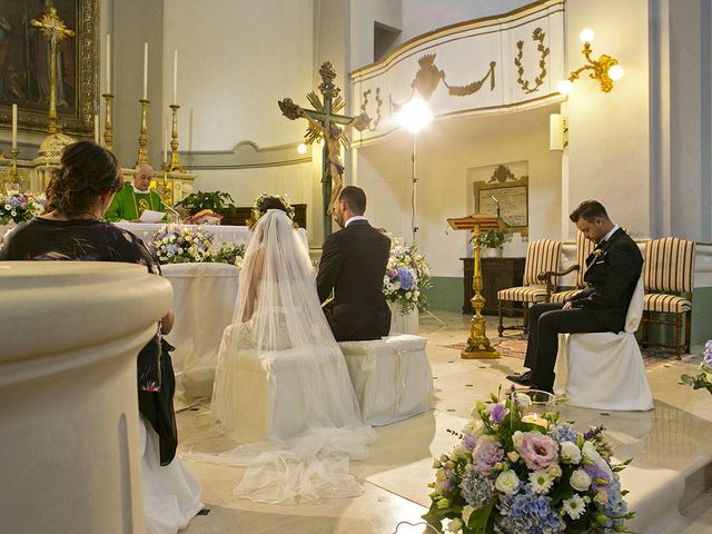 Il matrimonio di Antonio e Debora a Colonnella, Teramo 34