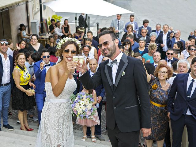 Il matrimonio di Antonio e Debora a Colonnella, Teramo 44